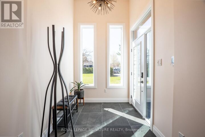 Property Photo:  34 Champlain Crescent  ON L0K 1E0 