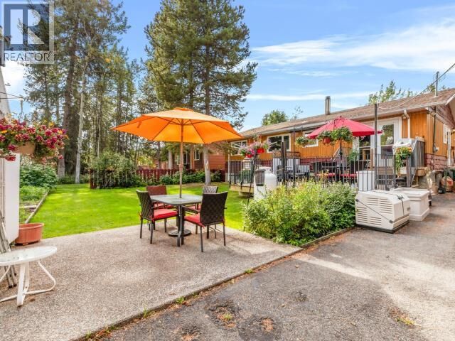 Photo de la propriété:  17 Liard Road  YT Y1A 3L3 