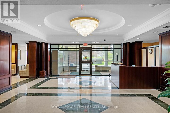 Property Photo:  1705 Playfair Drive 402  ON K1H 8P6 