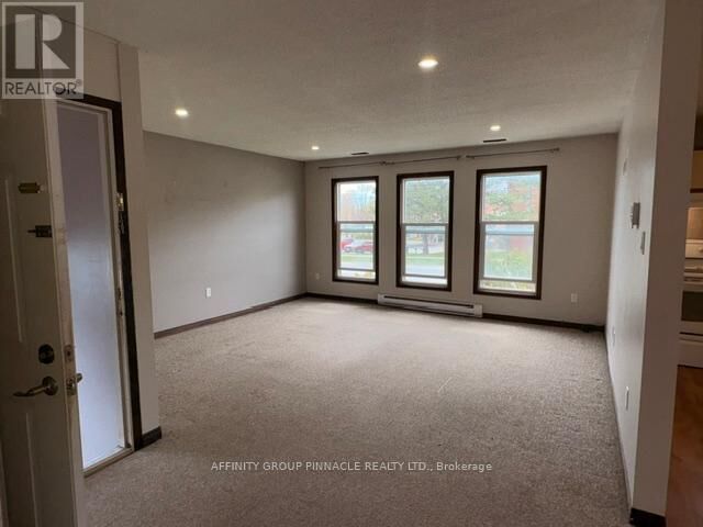 Property Photo:  178 Colborne Street West  ON K9V 6A1 