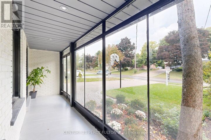 Photo de la propriété:  78 Agincourt Drive Main &Amp 2nd  ON M1S 1M6 
