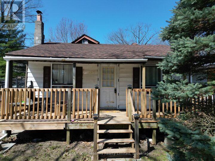Property Photo:  196 Melrose Avenue  ON L9Z 2T1 