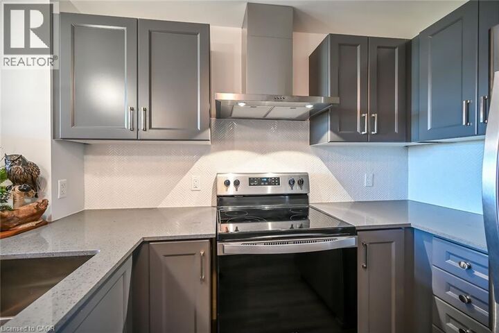 Property Photo:  1 Redfern Avenue 337  ON L8W 1P8 