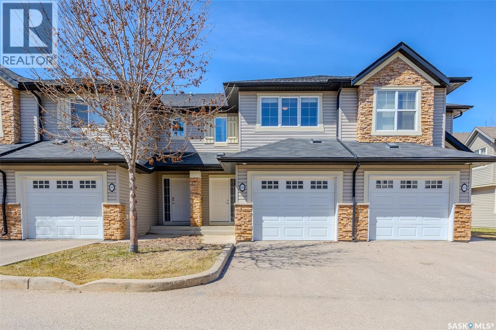 Property Photo:  306 105 Lynd Crescent  SK S7T 0C3 