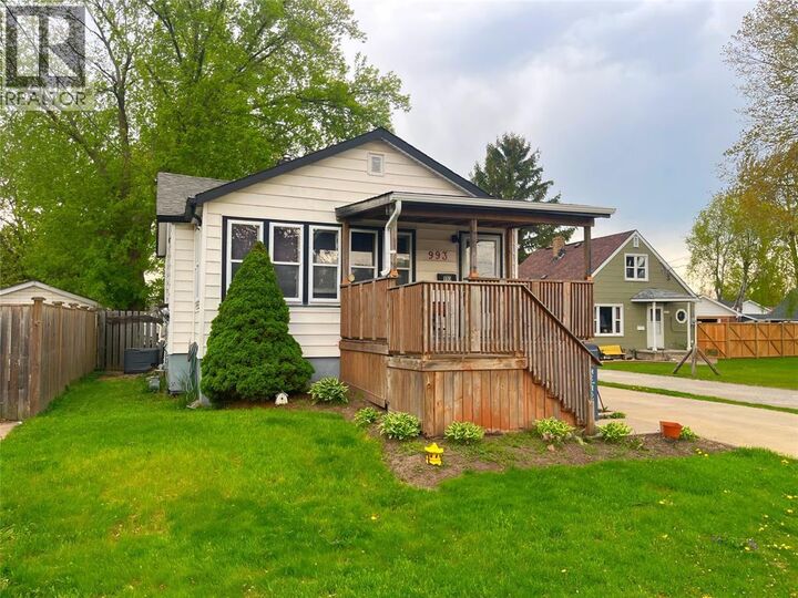 Property Photo:  993 Murphy Road  ON N7S 2Y3 