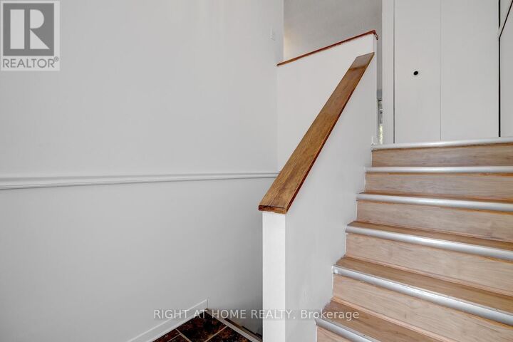 Property Photo:  951 Lawrence Street  ON K4K 1M8 