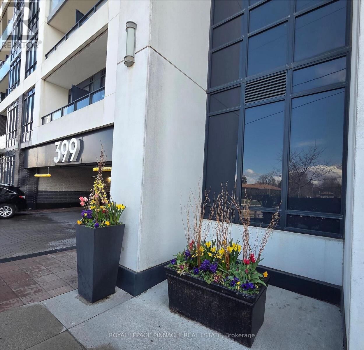 Property Photo:  399 Spring Garden Avenue 112  ON M2N 3H6 