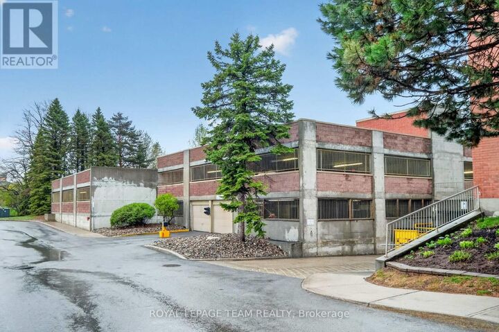 Property Photo:  960 Teron Road 714  ON K2K 2B6 