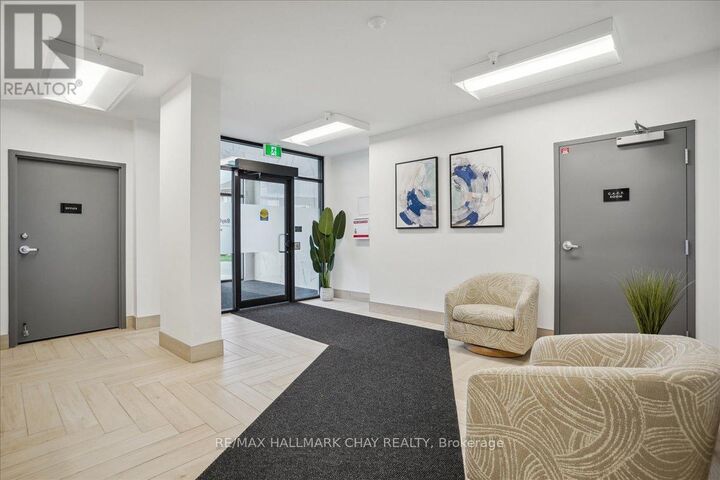 Property Photo: 30 Hanmer Street West 909 ON L4N 0J8