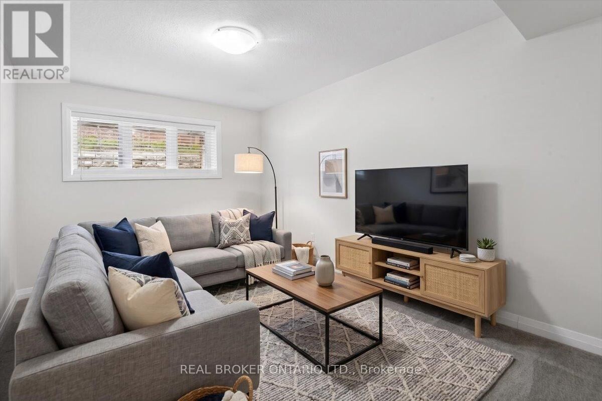 Property Photo:  24 Morrison Road  ON N2A 2W7 