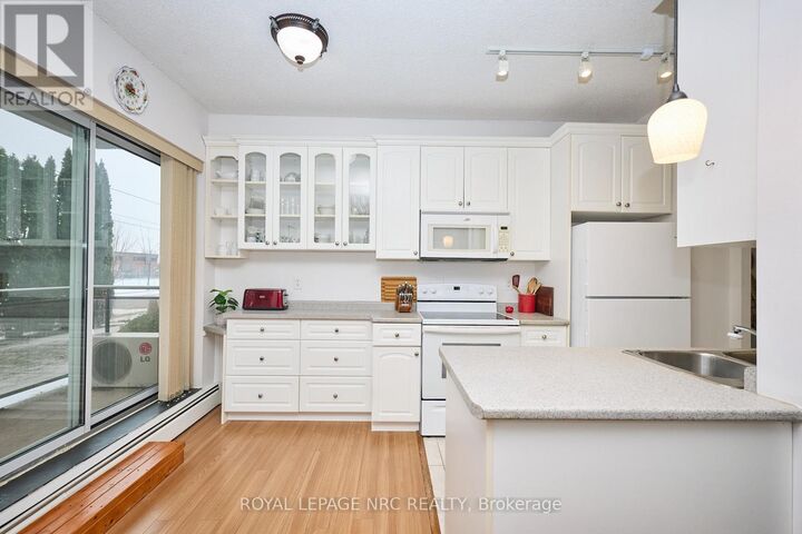 Property Photo:  6390 Huggins Street 101  ON L2J 1H1 