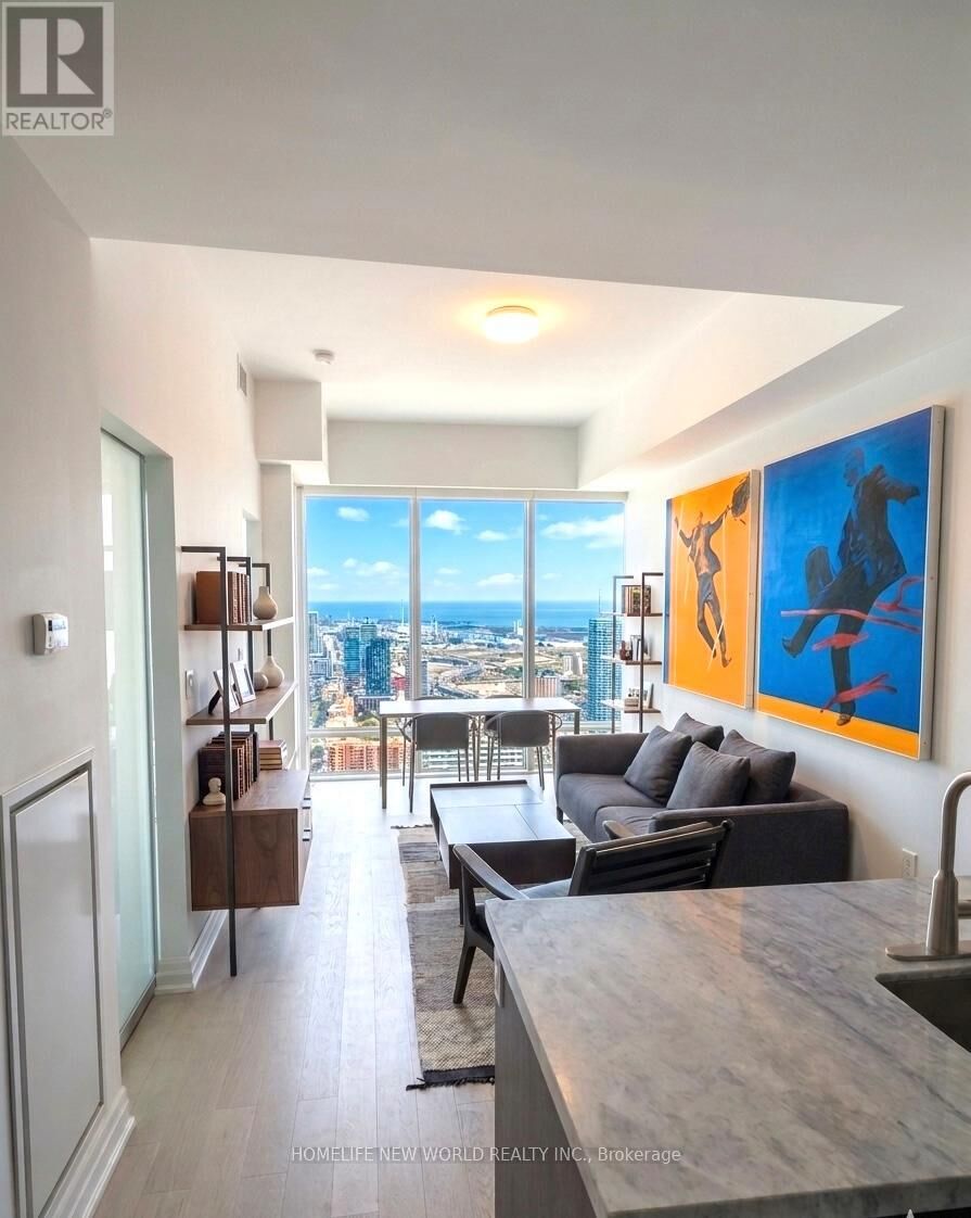 Property Photo:  8 The Esplanade Avenue 5606  ON M5E 0A6 
