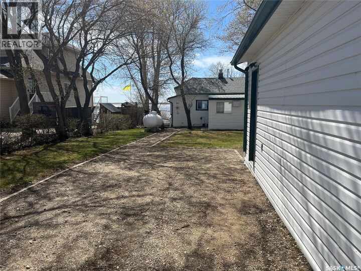 Property Photo:  46 Stoney Lake Road  SK S0K 2A0 