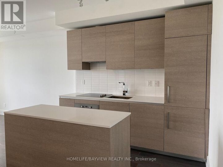 Property Photo:  200 Bloor Street West 2206  ON M5S 1T8 