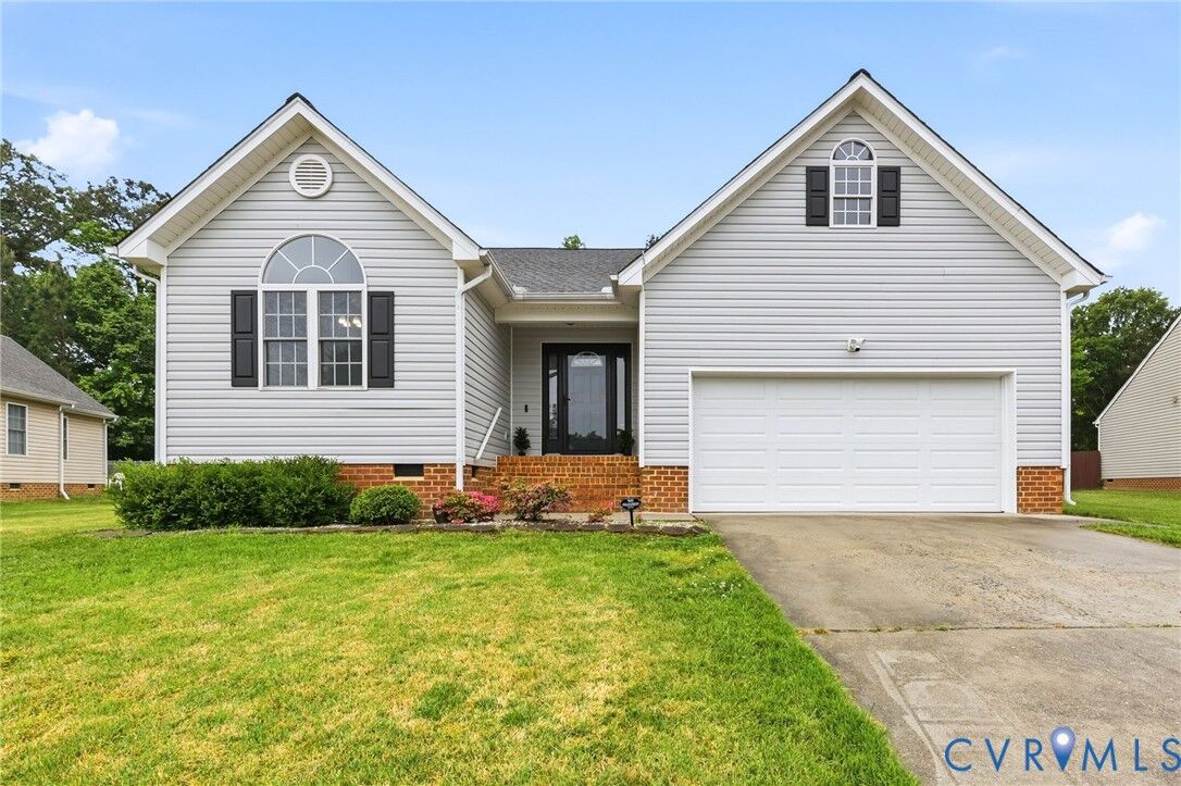 Property Photo:  5725 Jessup Station Court  VA 23234 