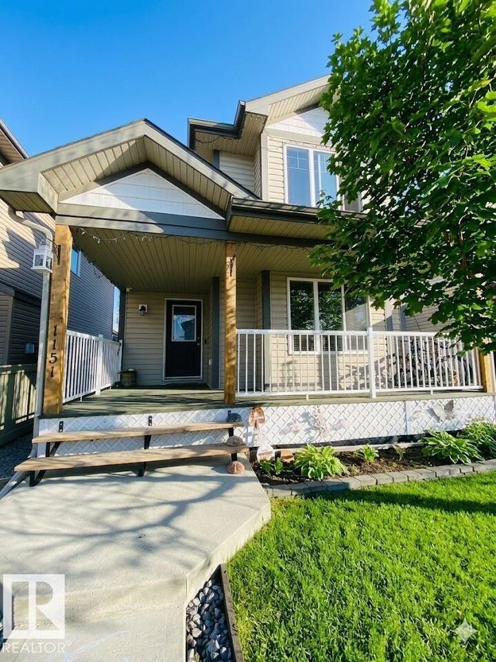 Property Photo:  1151 37 Avenue NW  AB T6T 0E8 