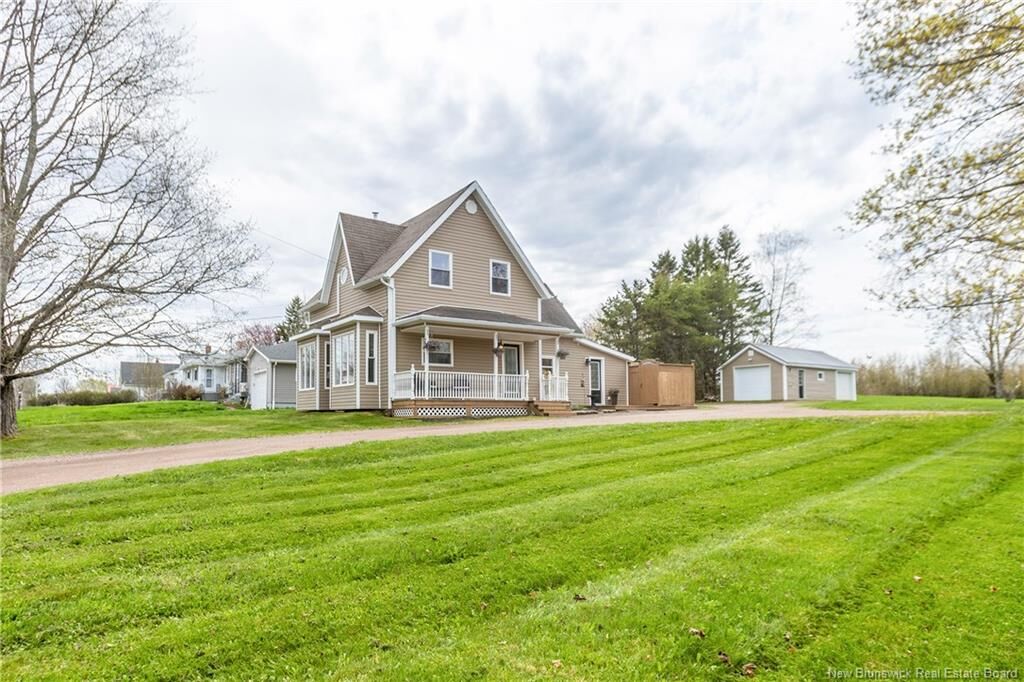 Property Photo: 7 Richardson Street NB E4L 4H7