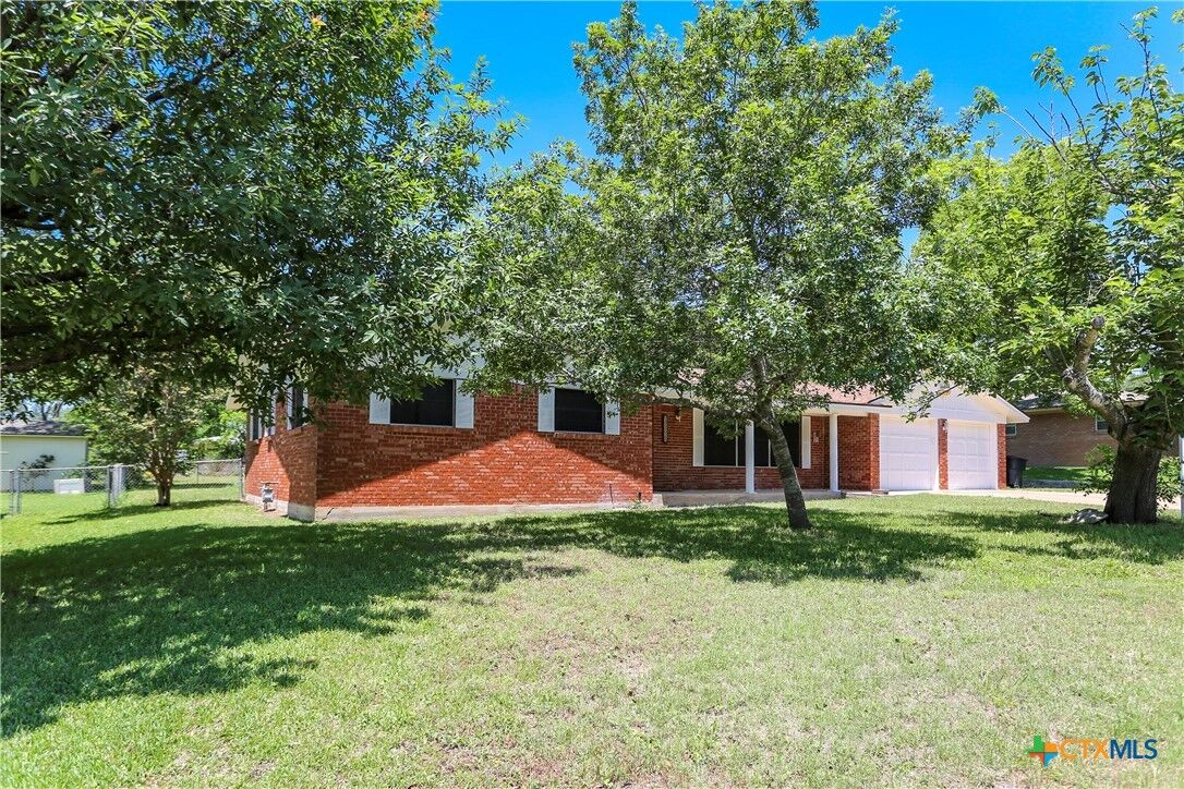 Property Photo:  3006 Cordova Drive  TX 76502 