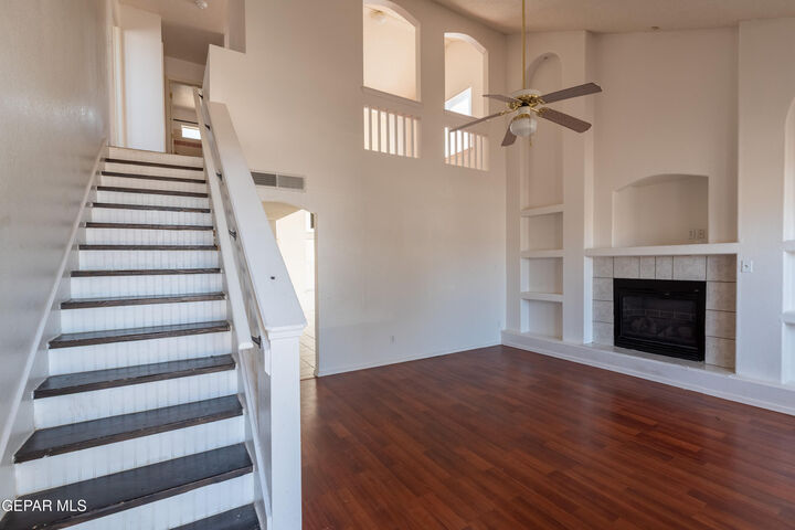 Property Photo: 2212 Tierra De Oro Way TX 79938