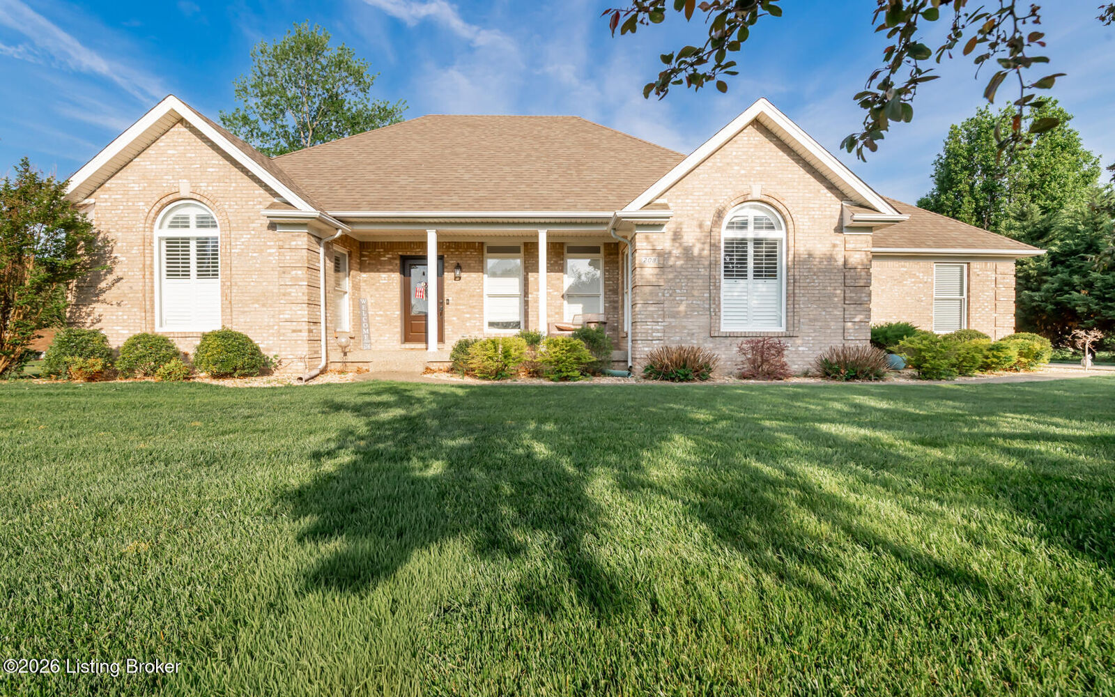 Property Photo:  208 Blackberry Cir  KY 40047 