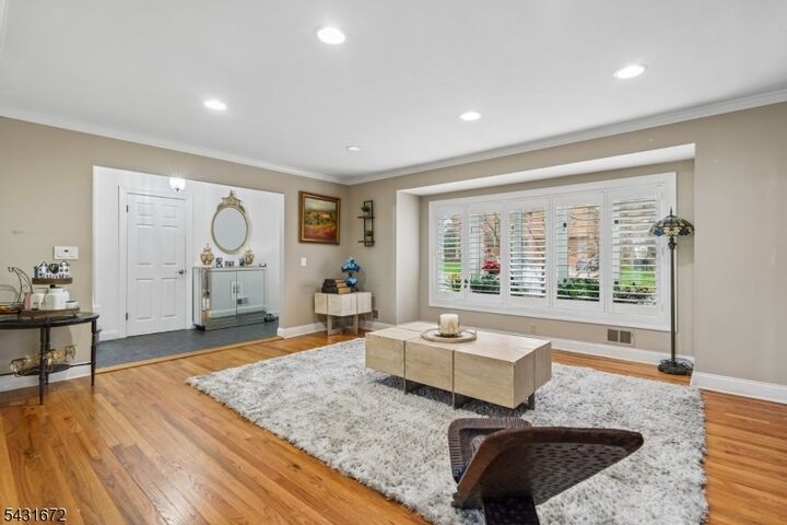 Property Photo:  106 N Ashby Ave  NJ 07039 
