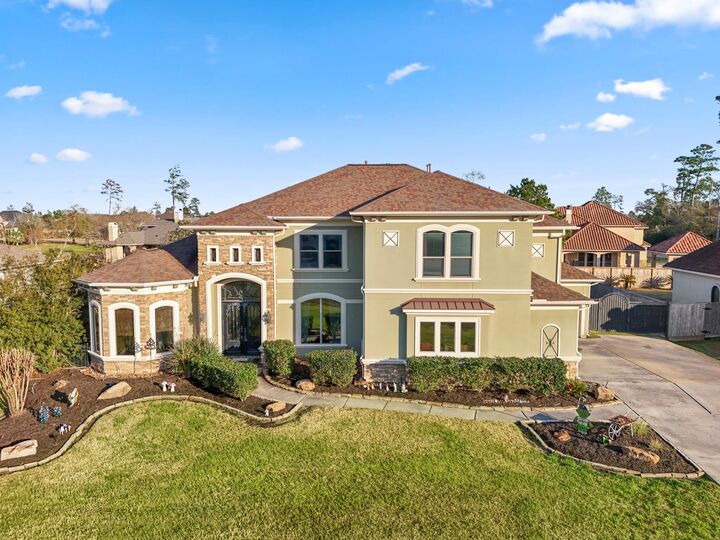 Property Photo: 25606 Windy Isle Court TX 77389