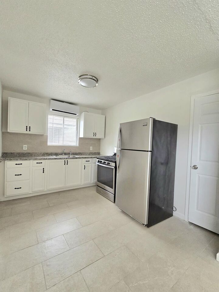 Property Photo:  3843 Mount Pleasant St  TX 77021 