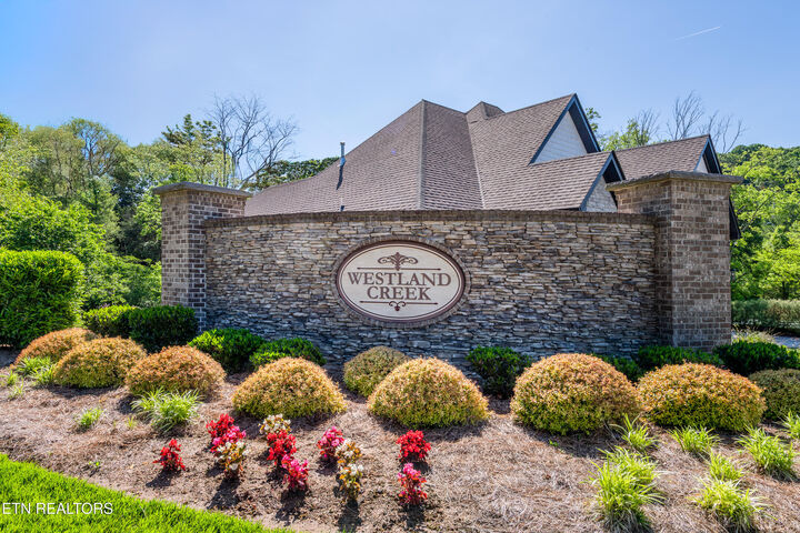 Property Photo:  1025 Westland Creek Blvd  TN 37923 