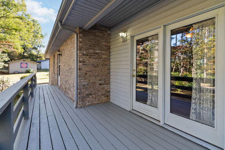 Property Photo:  24 Beehive Lane  KY 40701 