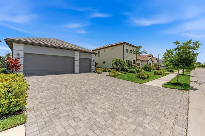 Property Photo:  4191 Pegasus Way  FL 34120 