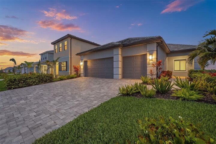Property Photo:  4191 Pegasus Way  FL 34120 