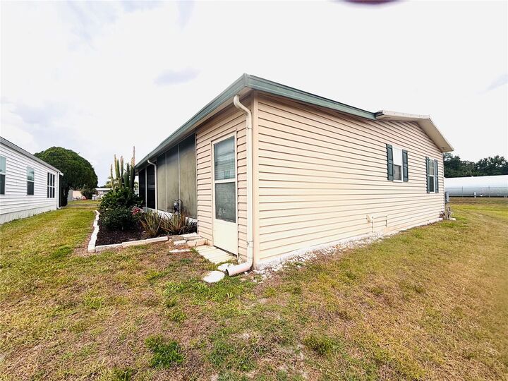 Property Photo:  34445 Countryside Drive  FL 33543 