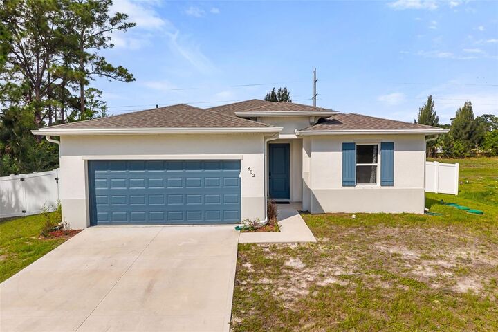 Property Photo: 802 Damek Terrace SW FL 32908
