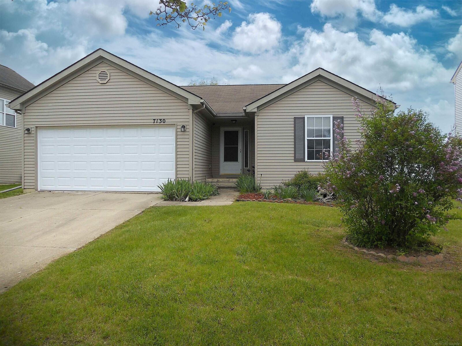 Property Photo:  7130 Poplar Drive  MI 48197 