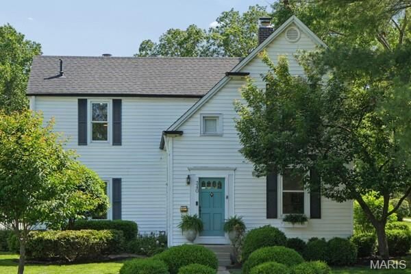 Property Photo:  340 W Essex Avenue  MO 63122 
