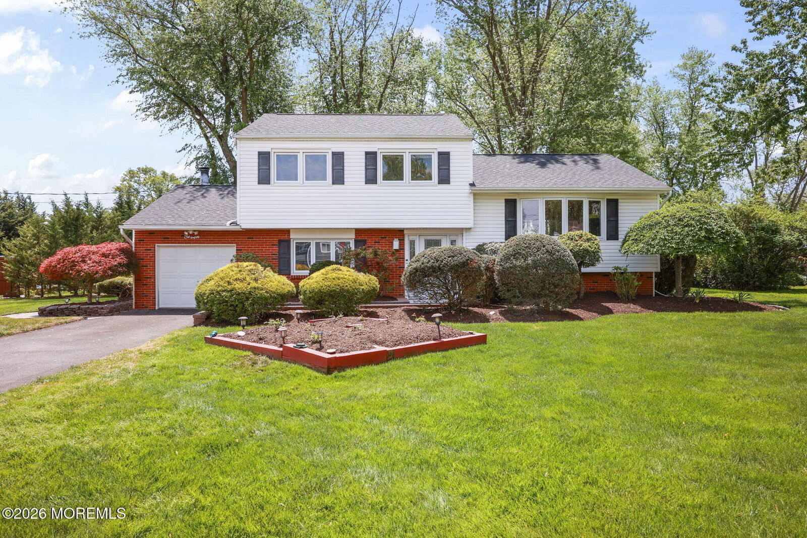 Property Photo:  7 Kilmer Drive  NJ 07726 