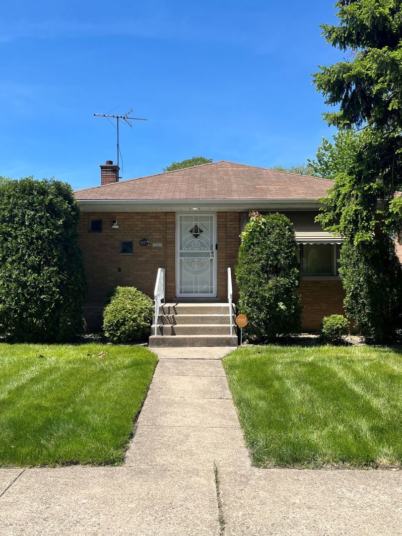 Property Photo:  15214 Evers Street  IL 60419 