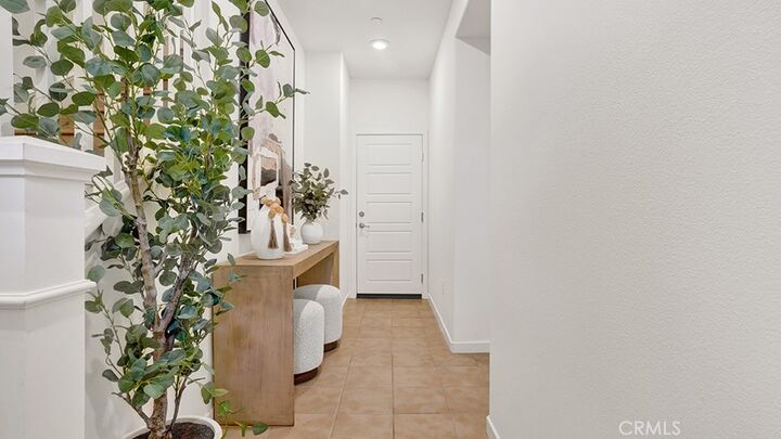 Property Photo:  252 Harringay  CA 92618 