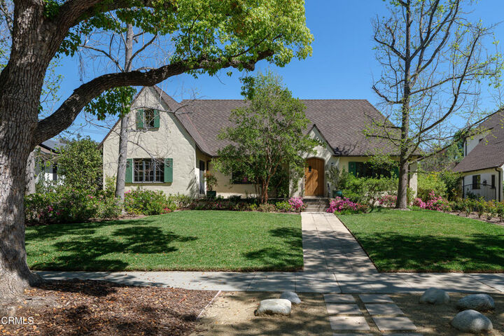 Property Photo:  690 Prospect Boulevard  CA 91103 