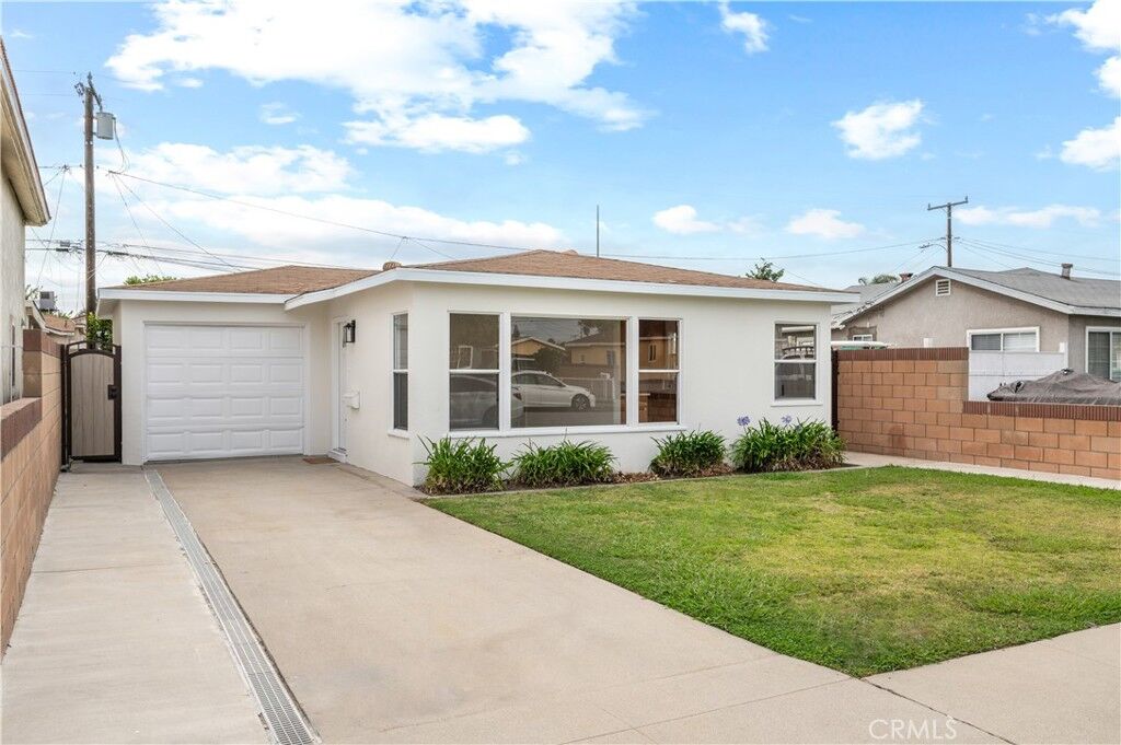 Property Photo:  18103 Seine Avenue  CA 90701 