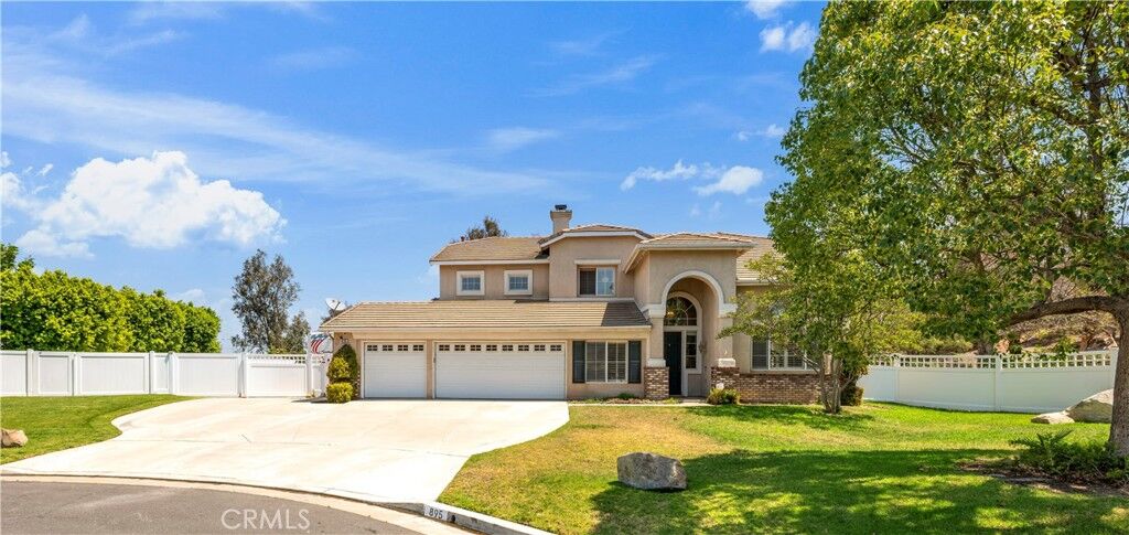 Property Photo:  895 Costa Brava  CA 92879 