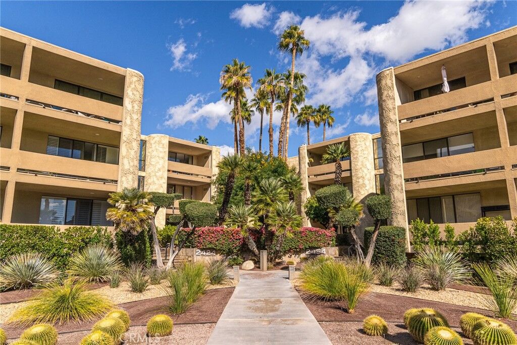 Property Photo:  2424 E Palm Canyon 2D  CA 92264 