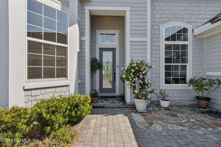 Property Photo: 5261 Ostrich Court FL 32226