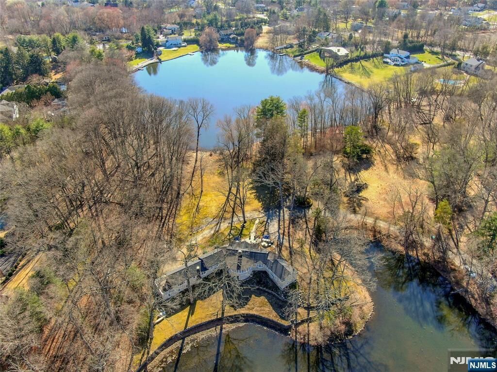 Property Photo:  28 Turners Lake Drive  NJ 07430 