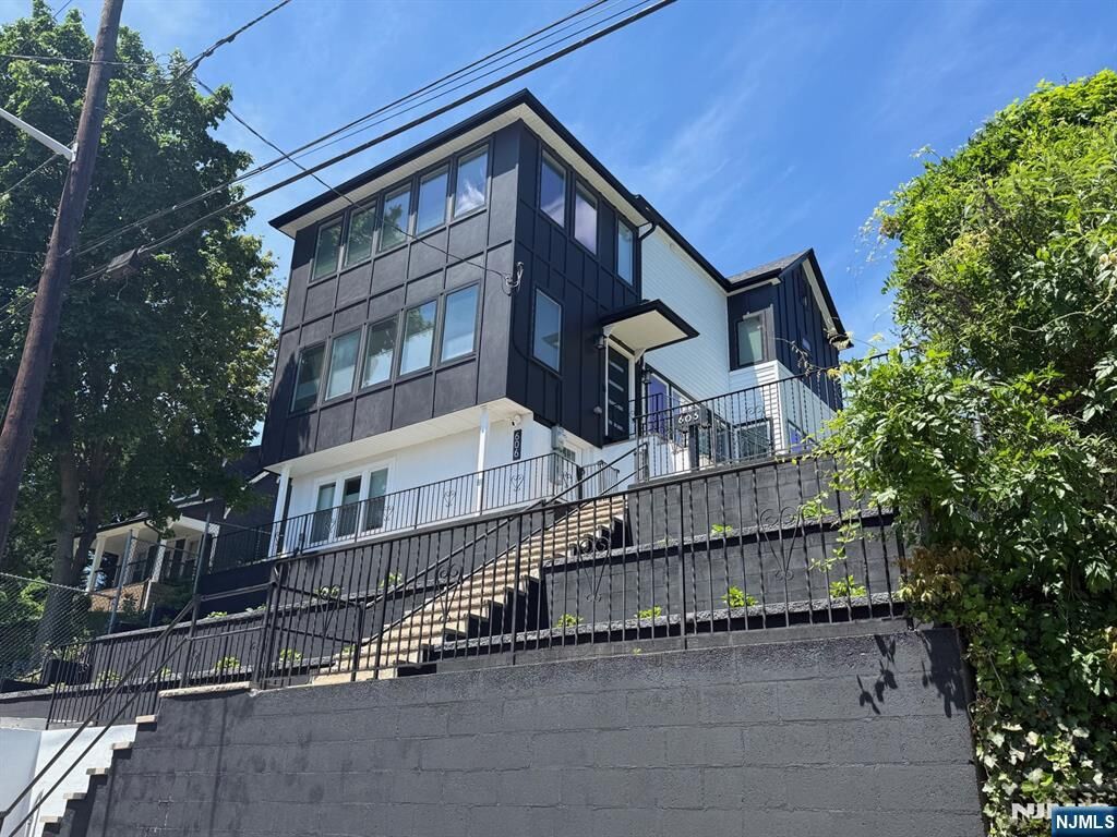 Property Photo: 606 5th Street NJ 07072