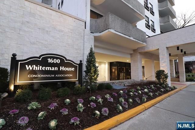 Property Photo:  1600 Center Avenue 1E  NJ 07024 