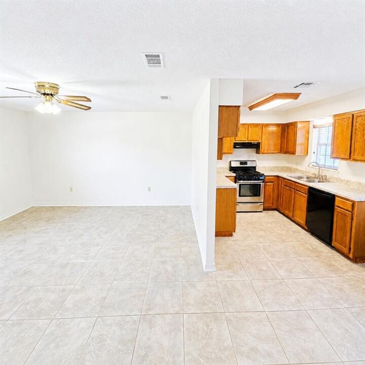 Property Photo:  205 Omega Street A  LA 70037 