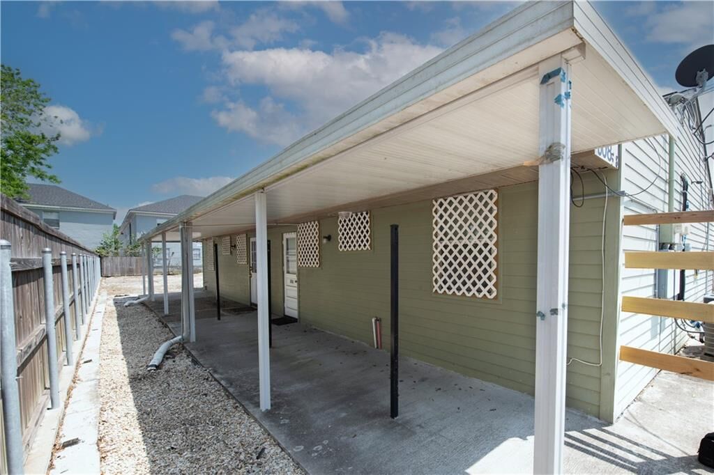 Property Photo:  306 08 Jackson Street  LA 70062 