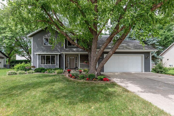 Property Photo:  305 Chancery Lane  MN 56001 