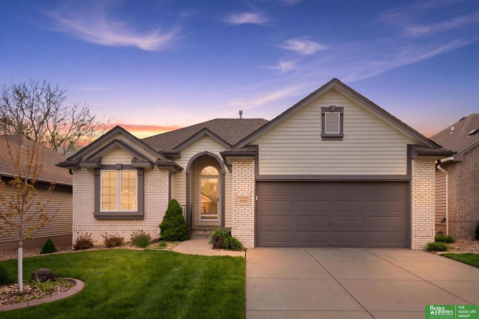 Property Photo:  10032 S 172nd Circle  NE 68136-9999 
